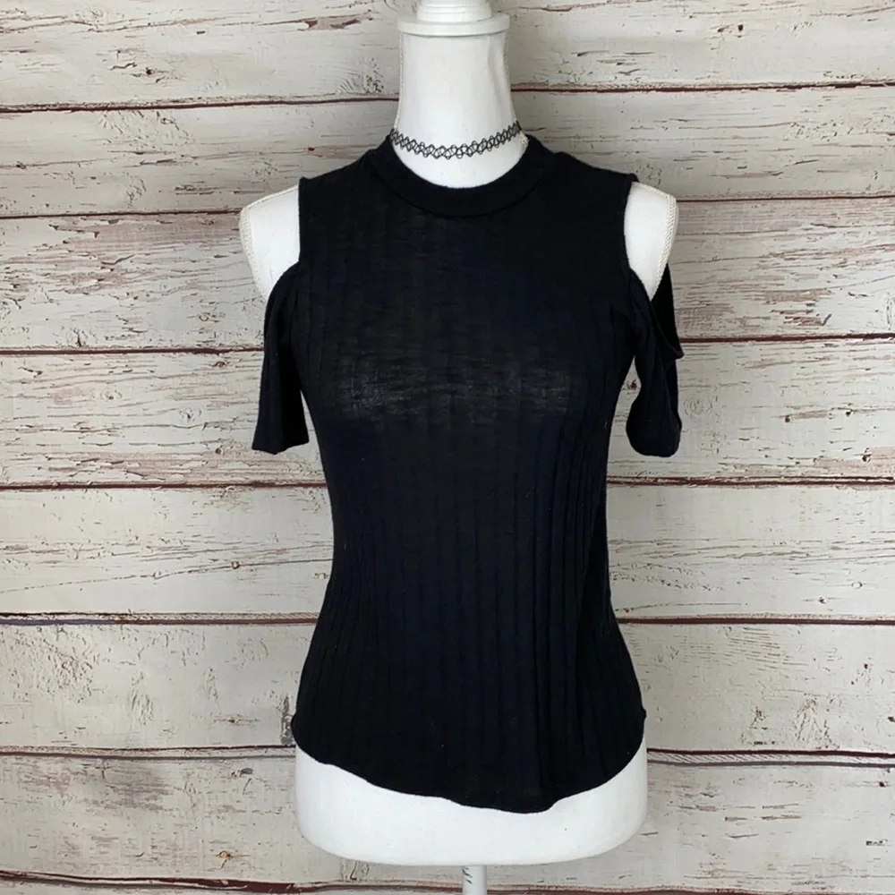 Pink Rose Cold Shoulder Black Medium Top